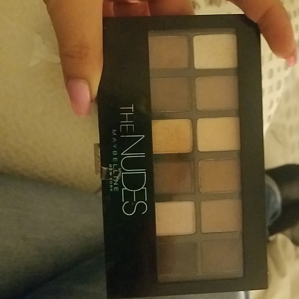 Eyeshadow